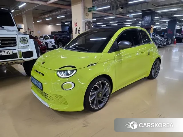 Fiat 500e 2024 Светло-зеленый из Кореи