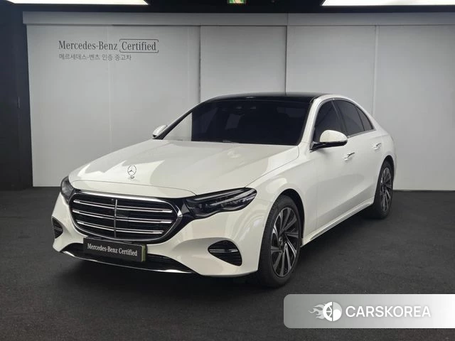 Mercedes-Benz E-Class W214 2025 Белый из Кореи