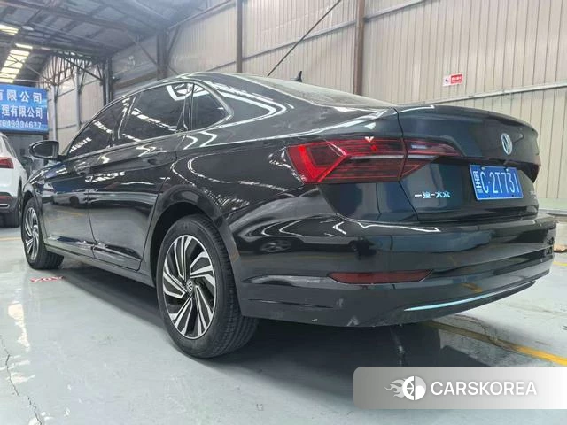 Volkswagen Sagitar 2021 Темно-серый из Китая
