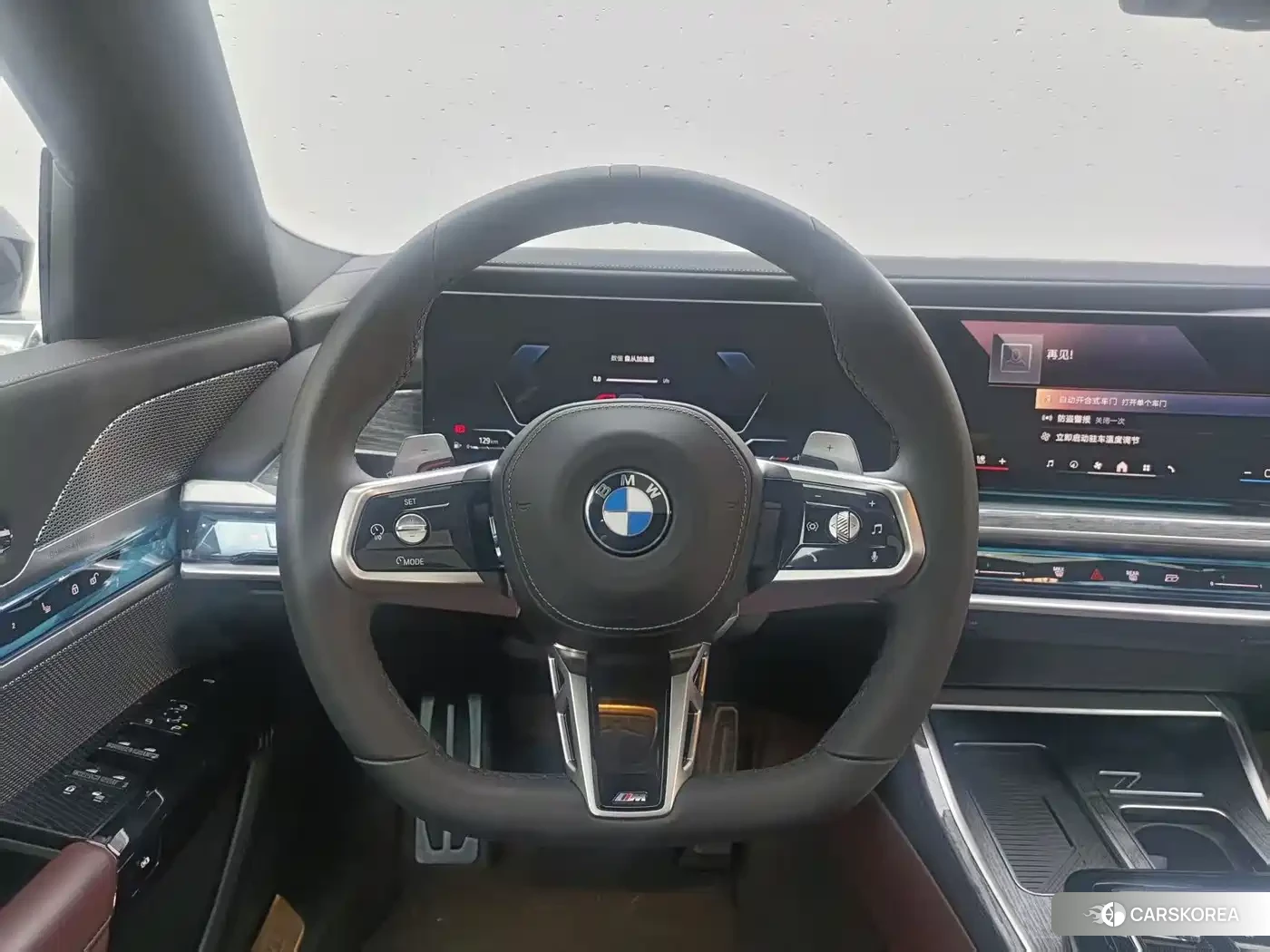 BMW 7 series 2024 Silver/gray из Китая