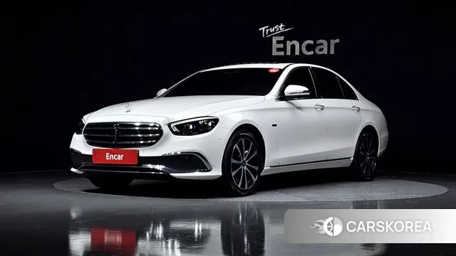 Mercedes-Benz E-Class W213 2020 Белый из Кореи