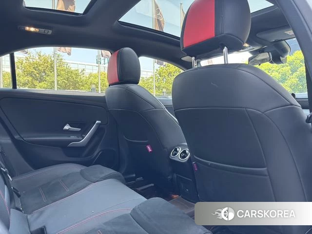 Mercedes-Benz Class A 2023 Белый из Китая