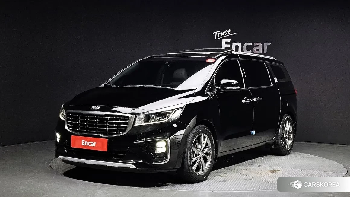 Kia The New Carnival 2018 Черный из Кореи