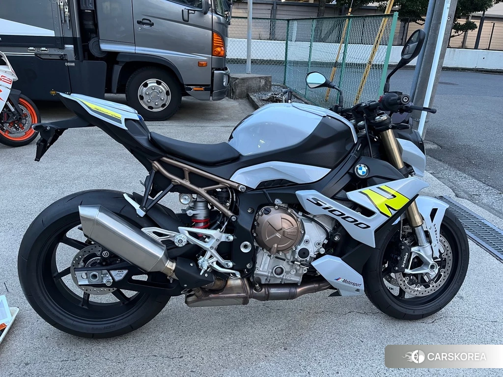 Проданный OTHER BMW S1000R PREMIUM LINE 2022 из Японии