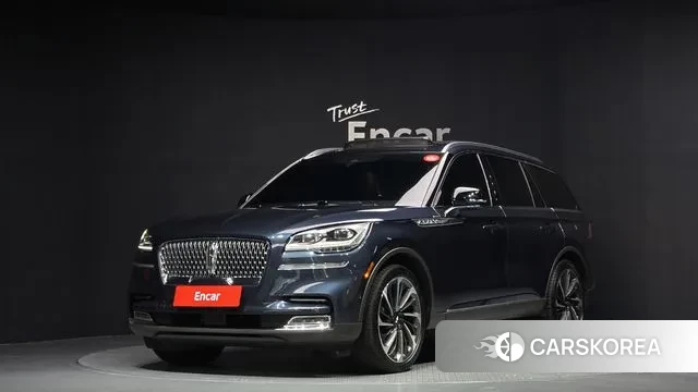 Lincoln Aviator 2nd generation 2023 Синий из Кореи