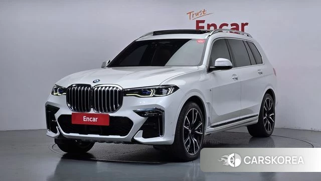 BMW X7 (G07) 2022 Белый из Кореи