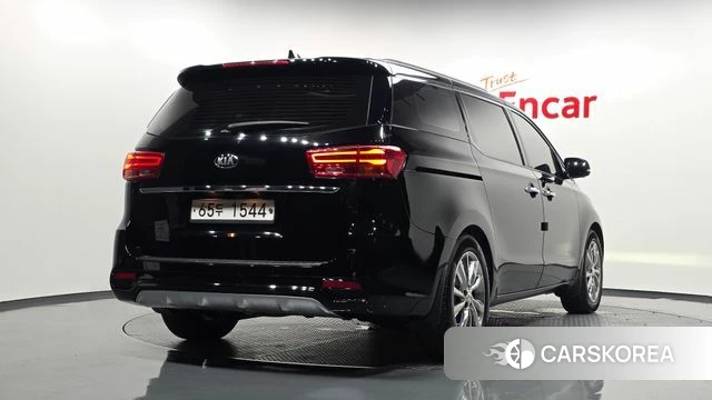 Kia The New Carnival 2018 Черный из Кореи