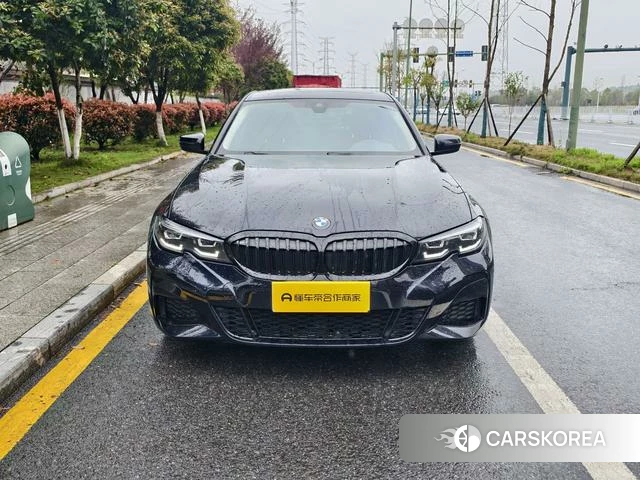 BMW 3 series 2022 Черный из Китая