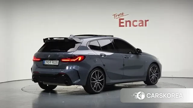 BMW 1 Series (F40) 2021 Серый из Кореи