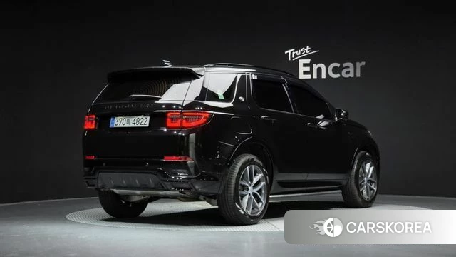 Land Rover Discovery Sports 2nd Generation 2025 Черный из Кореи