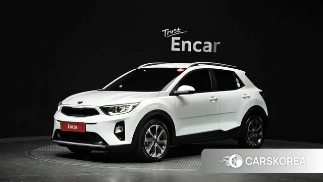 Kia Stonic 2020 Белый из Кореи