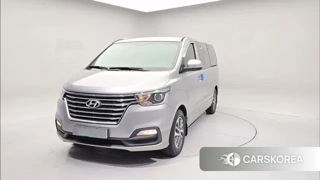 Hyundai The New Grand Starex 2018 Серебряный из Кореи