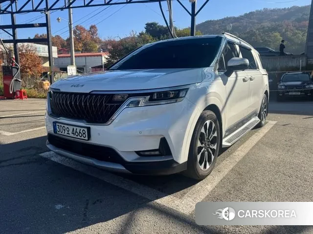 Kia Carnival 4th generation 2021 Жемчужный цвет из Кореи