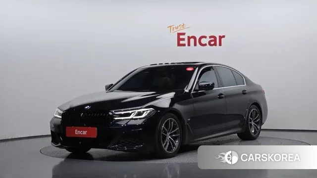 BMW 5 Series (G30) 2022 Черный из Кореи