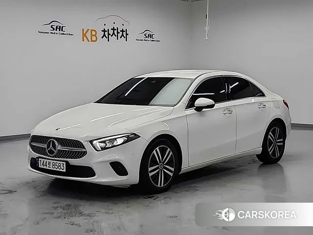 Mercedes-Benz A-Class W177 2022 Белый из Кореи