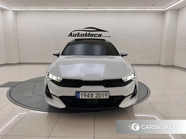 Kia K5 3rd generation 2022 Белый из Кореи