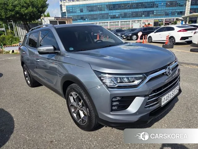 Ssangyong Beautiful Korando 2020 Серый из Кореи