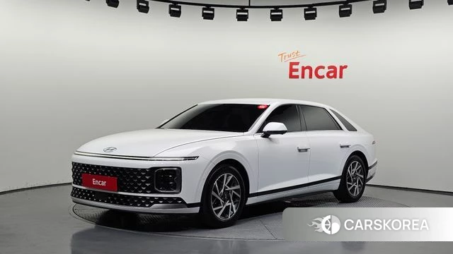 Hyundai Grandeur (GN7) 2024 Белый из Кореи