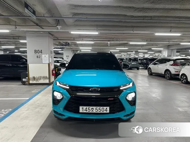 Chevrolet (GM Daewoo) Trailblazer 2020 Синий нефрит из Кореи