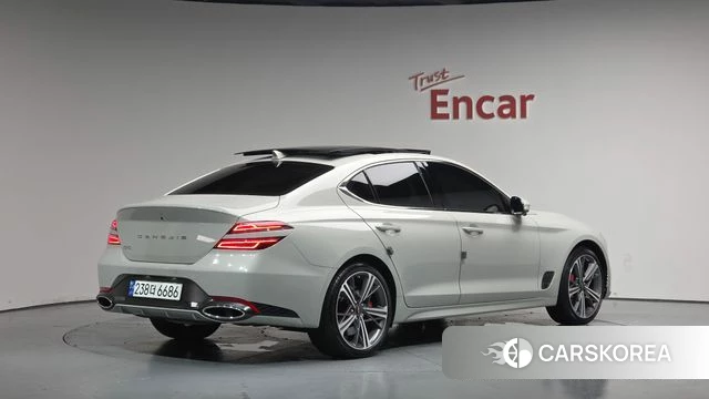 Genesis The New G70 2024 Серебристо-серый из Кореи