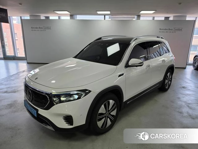 Mercedes-Benz EQB X243 2022 Белый из Кореи