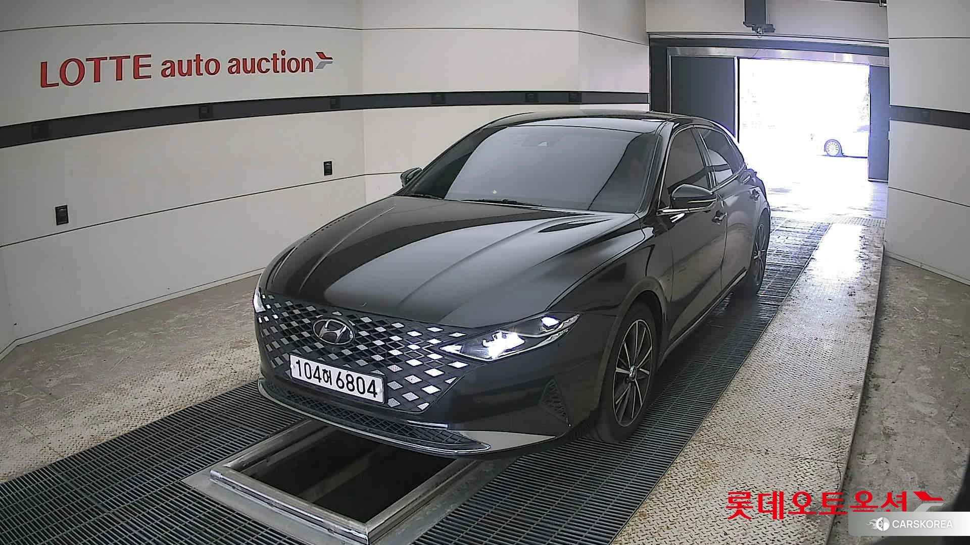 Hyundai Grandeur 2020 Midnight Black из Кореи