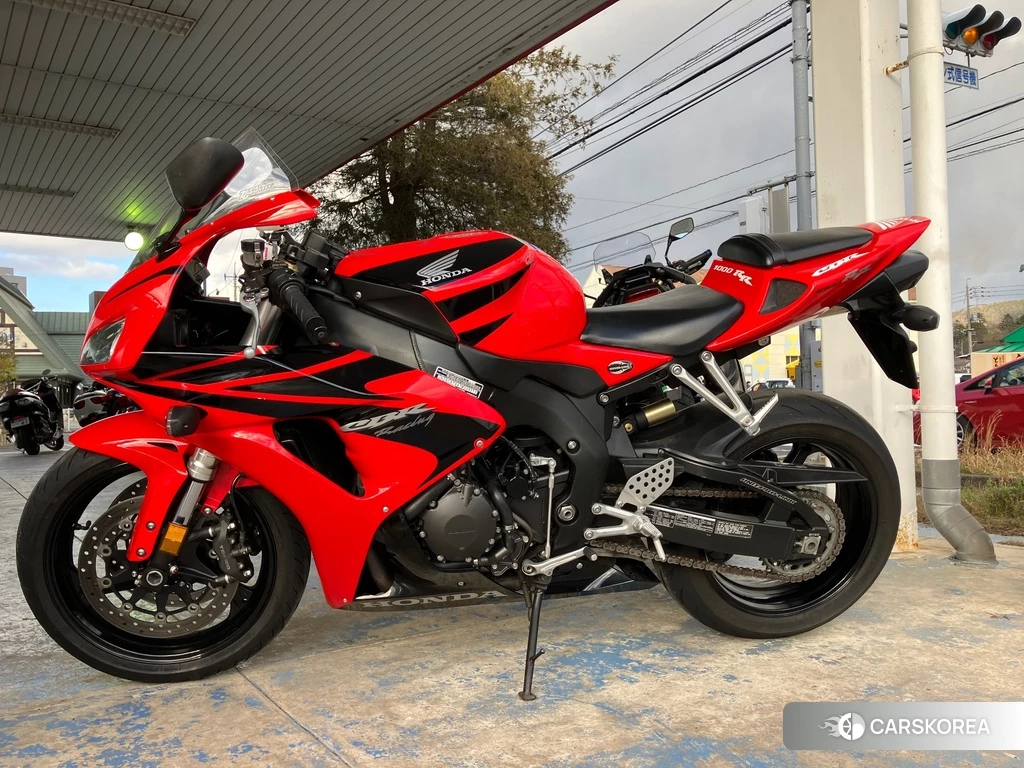 Проданный Honda CBR1000RR 2011 из Японии, фото 2