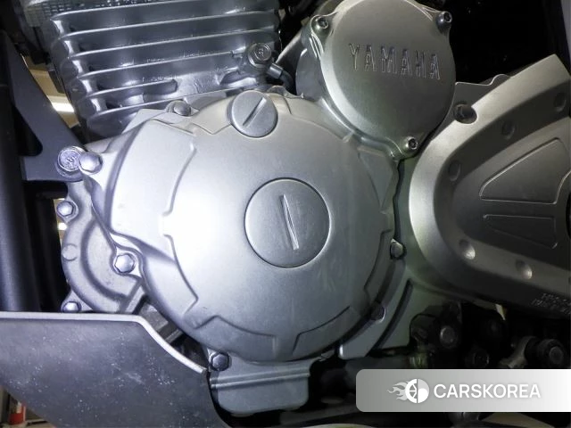 Engine photo