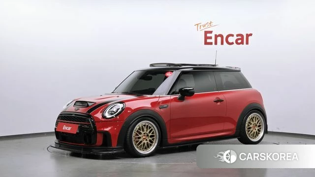 Mini Cooper S 2023 Красный из Кореи