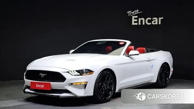 Ford Mustang 2019 Белый из Кореи