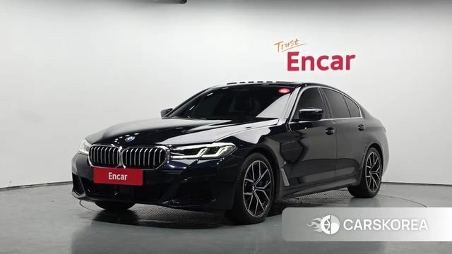 BMW 5 Series (G30) 2022 Черный из Кореи