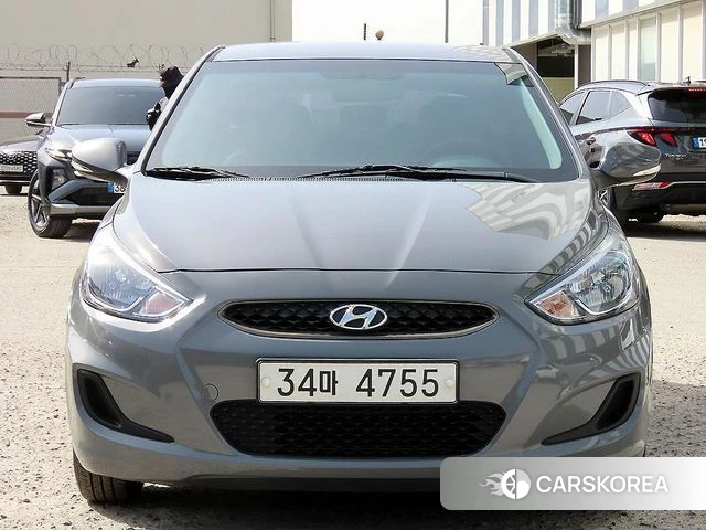 Hyundai Accent (New type) 2019 Серебристо-серый из Кореи