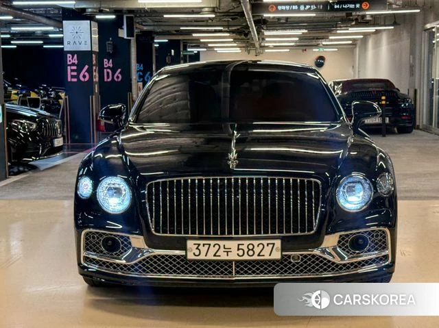 Bentley Flying Spur 3rd Generation 2021 Синий из Кореи