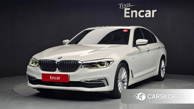 BMW 5 Series (G30) 2018 Белый из Кореи