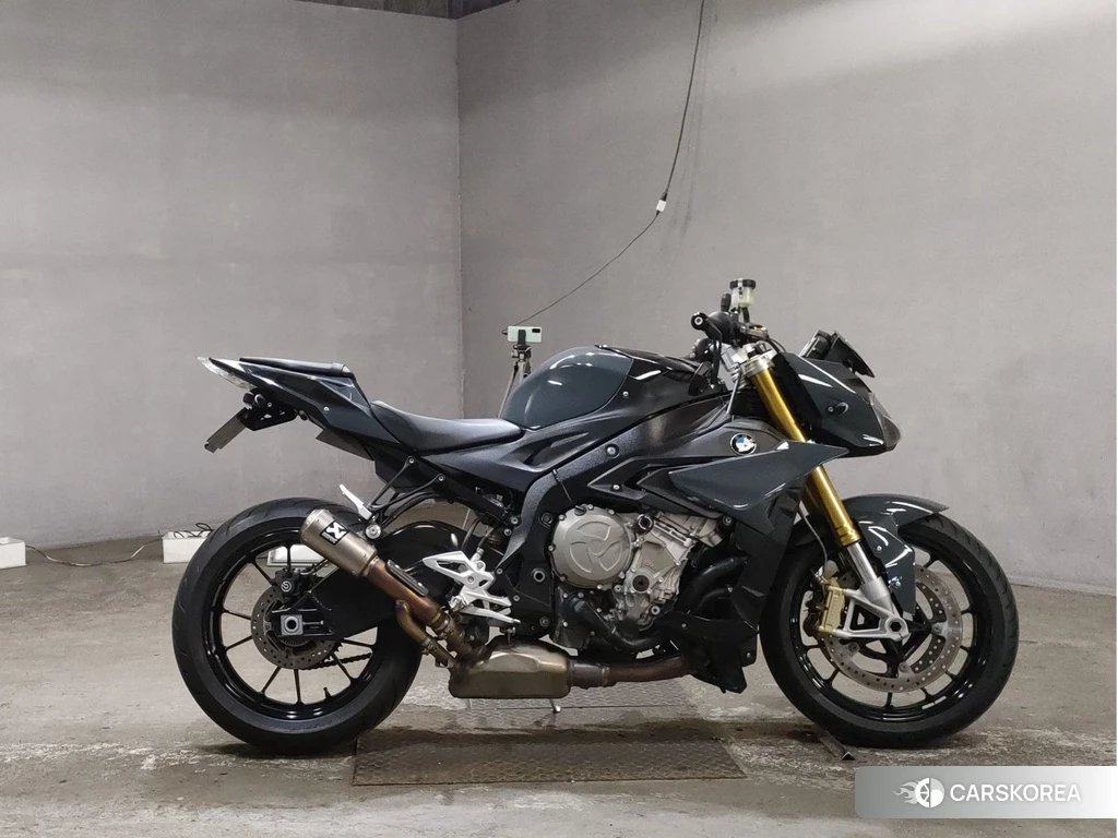 Проданный BMW S1000R 2017 из Японии, фото 2