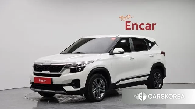 Kia Seltos 2022 Белый из Кореи