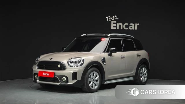 Mini Cooper Countryman 2022 Песочный из Кореи