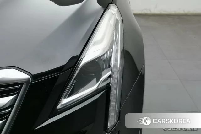 Cadillac XT5 2018 Черный из Китая