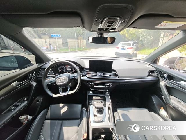 Audi Q5L 2025 Черный из Китая