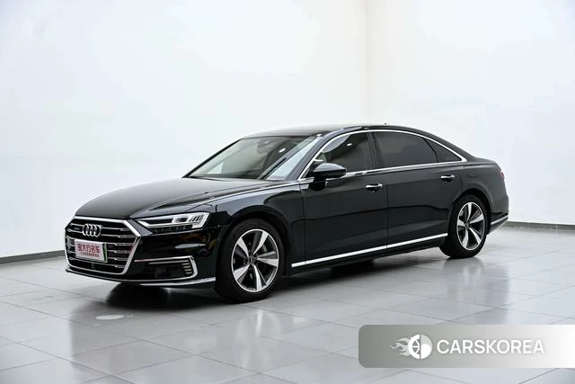 Audi A8 PHEV 2022 Черный из Китая