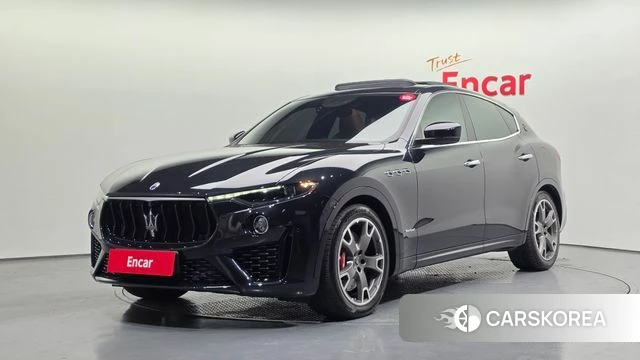 Maserati Levante 2021 Черный из Кореи