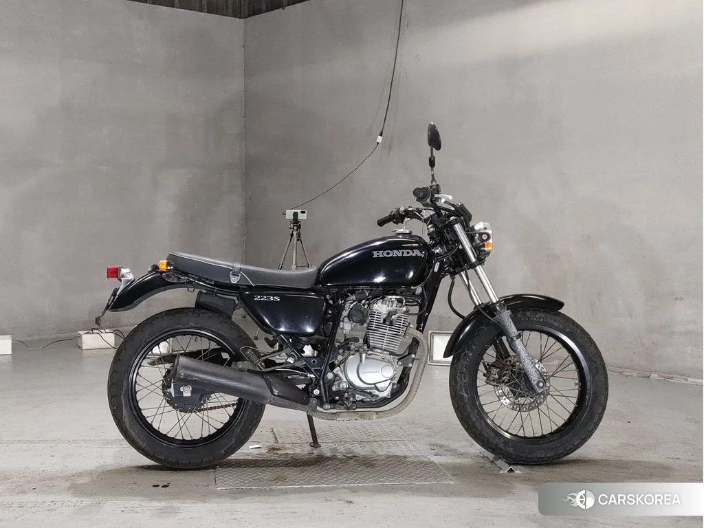 Проданный Honda CB223S 2012 из Японии, фото 2