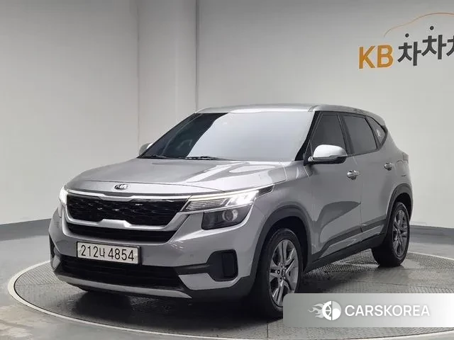 Kia Seltos 2021 Серый из Кореи