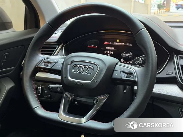 Audi Q5L 2022 Синий из Китая