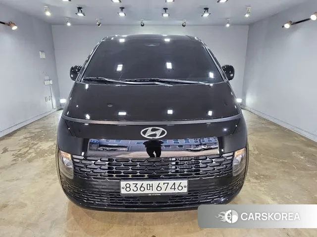 Hyundai Staria 2022 Черный из Кореи
