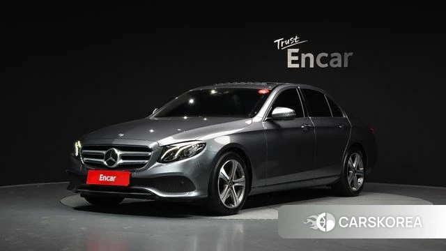 Mercedes-Benz E-Class W213 2019 Серый из Кореи
