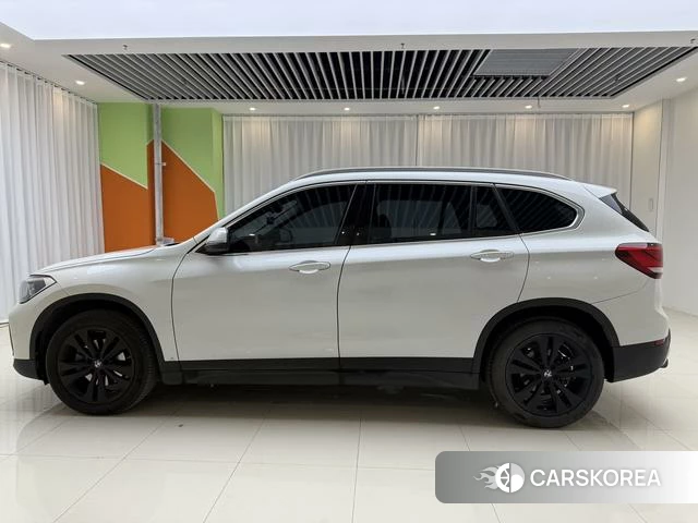 BMW X1 2022 Белый из Китая