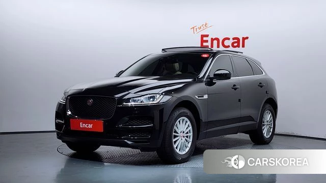 Jaguar F-PACE 2018 Черный из Кореи