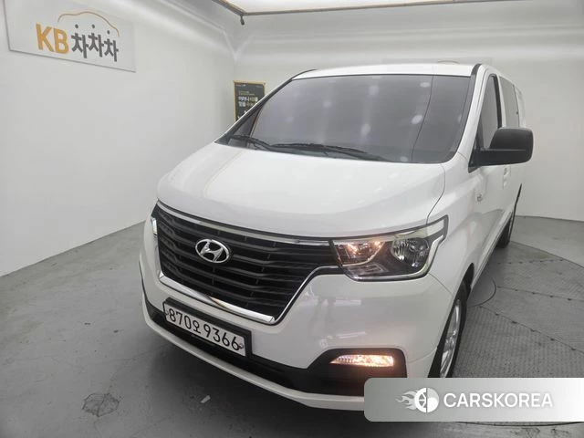 Hyundai The New Grand Starex 2019 Белый из Кореи