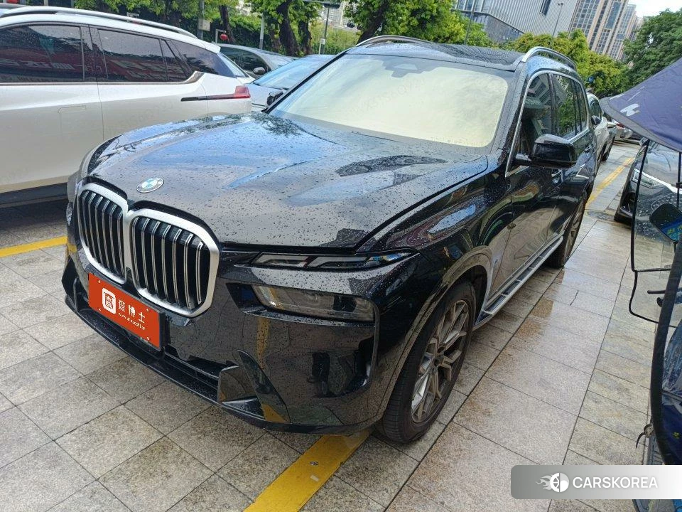 BMW X7 2024 Черный из Китая